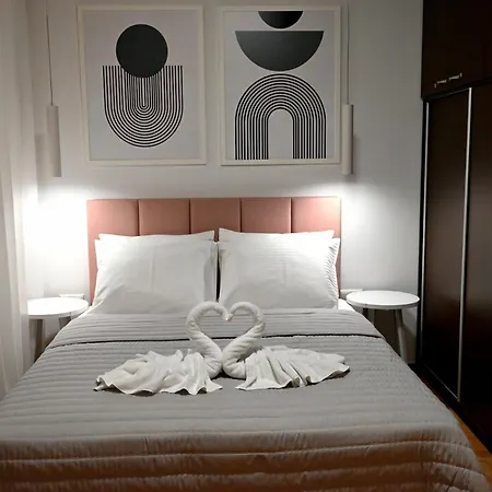 Mouson Luxury With Free Private Parking Apartament Kawala