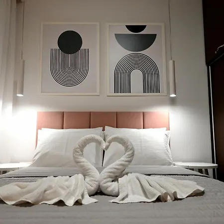 Mouson Luxury With Free Private Parking * Kawala