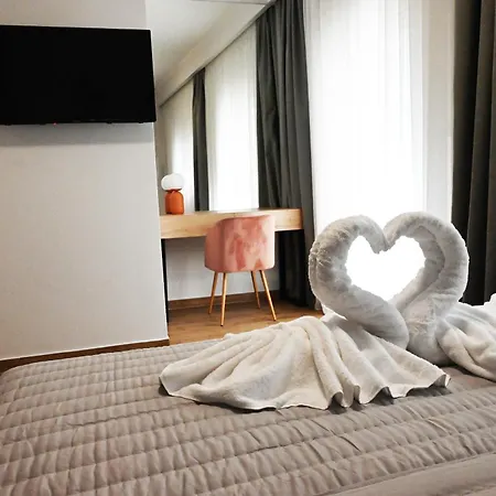 Apartment Mouson Luxury With Free Private Parking