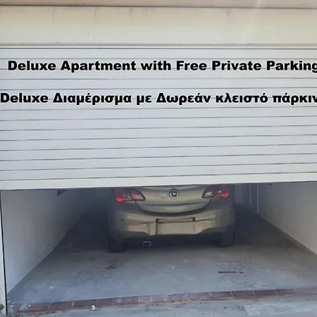 Mouson Luxury With Free Private Parking Apartment *