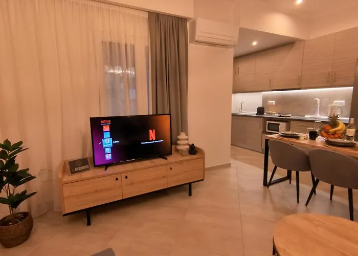 Mouson Luxury With Free Private Parking شقة كافالا