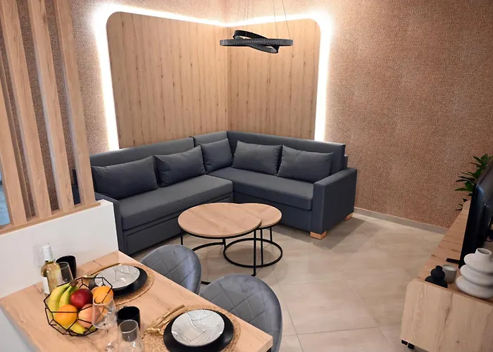 Mouson Luxury With Free Private Parking