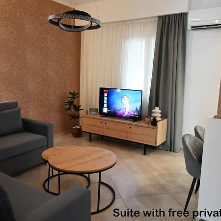 Mouson Luxury With Free Private Parking