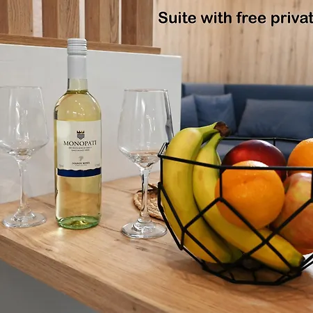 Apartment Mouson Luxury With Free Private Parking *